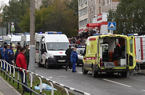 Состояние 3 пострадавших при стрельбе в Ижевске остается крайне тяжелым – Минздрав РФ